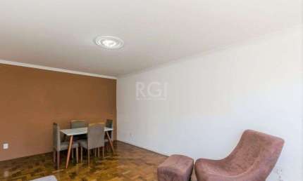 Apartamento para Venda - 128m², 3 dormitórios, 1 vaga - Menino Deus