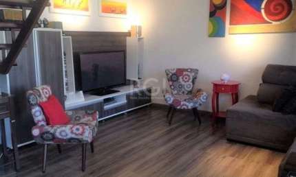 Casa para Venda - 130m², 3 dormitórios, sendo 2 suites, 6 vagas - Nonoai