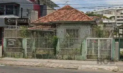 Casa para Venda - 192m², 3 dormitórios, 3 vagas - Medianeira
