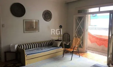 Apartamento para Venda - 142m², 3 dormitórios, 1 vaga - Bom Fim