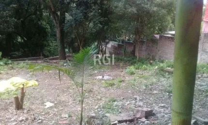 Terreno para Venda - 873m², 0 dormitórios, Teresópolis