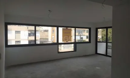 Apartamento para Venda - 123.71m², 3 dormitórios, sendo 1 suites, 2 vagas - Petr