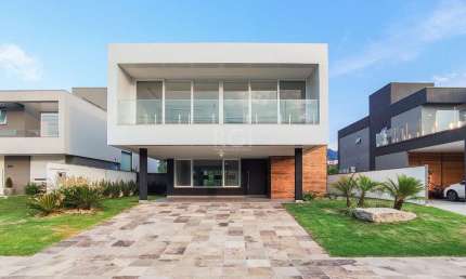 Casa Condominio para Venda - 440m², 4 dormitórios, sendo 4 suites, 4 vagas - Alp