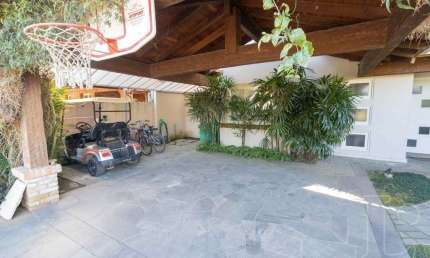 Casa Condominio para Venda - 240.87m², 3 dormitórios, sendo 3 suites, 4 vagas -