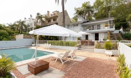 Casa para Venda - 312m², 5 dormitórios, sendo 3 suites, 6 vagas - Vila Conceição