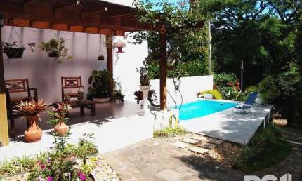 Casa com 3 quartos à venda na Praça Soluma, 27, Vila Assunção, Porto Alegre