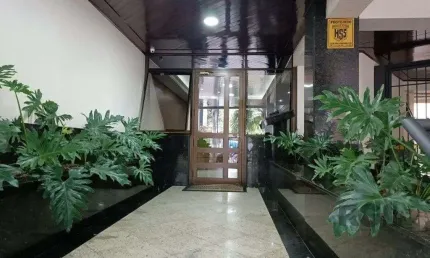 Sala comercial à venda na Avenida Getúlio Vargas, 379, Menino Deus, Porto Alegre