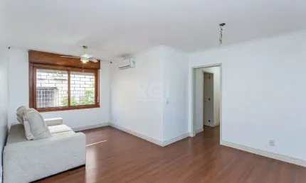 Apartamento no bairro Mont Serrat de 3 dormitórios e vaga Desocupado