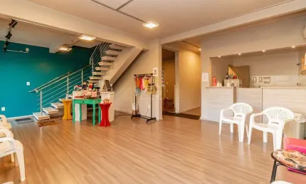 Casa Comercial para Venda - 193m², 0 dormitórios, Vila Ipiranga