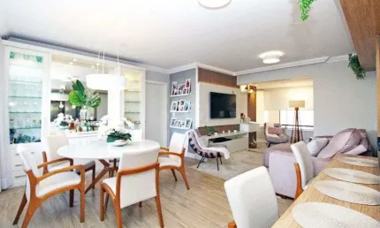 Apartamento com 3 quartos à venda na Rua Sinimbú, 117, Petrópolis, Porto Alegre