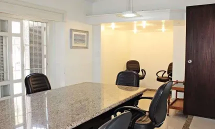 Predio para venda - 236m², 0 dormitórios, 4 vagas - menino deus