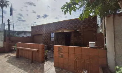 Casa com 3 quartos à venda na Avenida Edgar Pires de Castro, 3190, Restinga, Porto Alegre