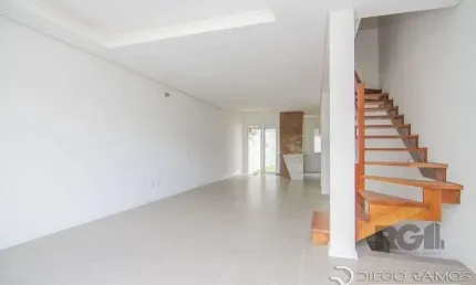 Sobrado 3 dormitórios à venda Hípica Porto Alegre/RS