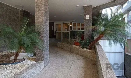 Sala comercial à venda na Rua Félix da Cunha, 751, Floresta, Porto Alegre