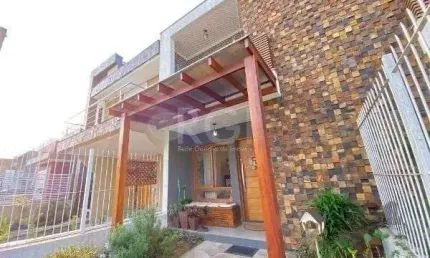 Casa para Venda - 137m², 3 dormitórios, sendo 1 suites, 1 vaga - Jardins do Prad