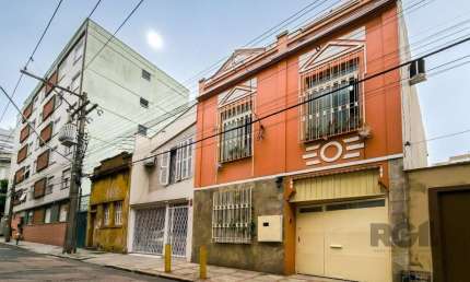 Casa 2 dormitórios à venda Centro Histórico Porto Alegre/RS