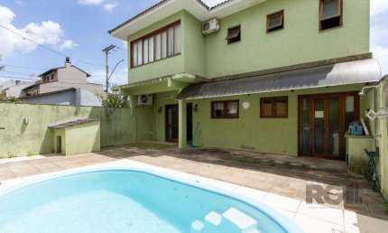Casa para Venda - 174m², 3 dormitórios, sendo 1 suites, 2 vagas - Jardins do Pra