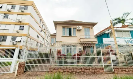 Casa 4 dormitórios à venda Menino Deus Porto Alegre/RS