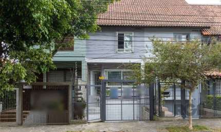 Sobrado com 148,45m², com 2 quartos, suíte, área gormet, vista para o Guaíba, na