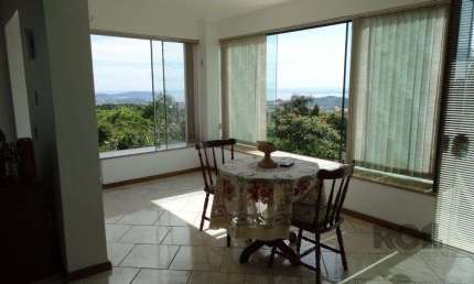 Casa 2 dormitórios à venda Teresópolis Porto Alegre/RS
