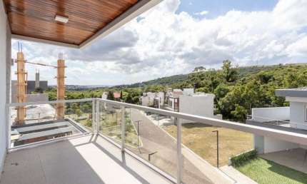 Casa Condominio para Venda - 219m², 3 dormitórios, sendo 1 suites, 2 vagas - Vil