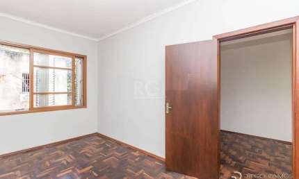 1 dormitório, 46m² de área privativa - Bairro Azenha