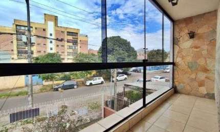 Casa com 3 quartos à venda na Rua Ângelo Barcelos, 75, Vila João Pessoa, Porto Alegre