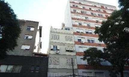 Apartamento de 1 dormitório, REFORMADO - Cód. RP342815