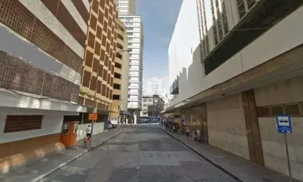 Box para Venda - 13m², 0 dormitórios, Centro Histórico