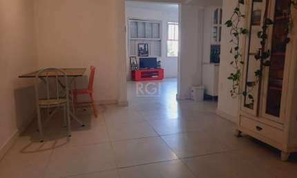 Apartamento para Venda - 107m², 2 dormitórios, sendo 1 suites, 1 vaga - Floresta