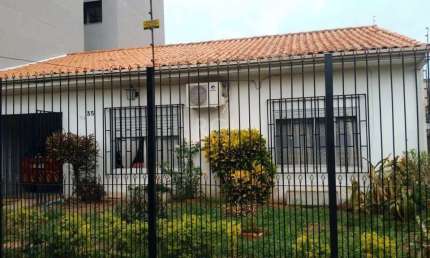 Casa 2 dormitórios à venda Jardim  Botânico Porto Alegre/RS