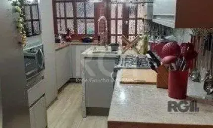 Casa para Venda - 80m², 2 dormitórios, 1 vaga - Medianeira