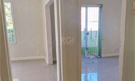 Casa Comercial para Venda - 250m², 0 dormitórios, 10 vagas - Glória