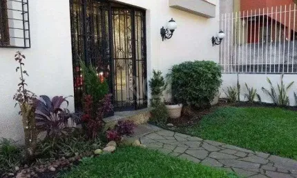 Casa para Venda - 564.87m², 4 dormitórios, sendo 2 suites, 2 vagas - Vila Assunç
