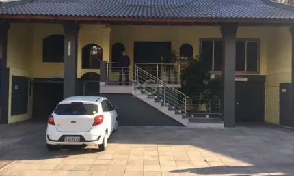 Prédio à venda na Rua José de Alencar, 501, Menino Deus, Porto Alegre