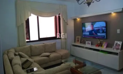 Casa para Venda - 175m², 4 dormitórios, sendo 2 suites, 2 vagas - Santa Cecília