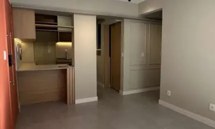 Apartamento 1 dormitório, sol Norte, localizado no Centro Histórico
