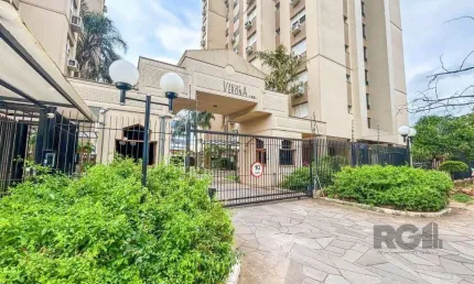 Apartamento de 03 dormitórios no Bairro Azenha Porto Alegre/RS