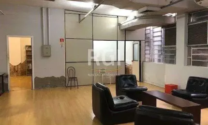 Predio para Venda - 508m², 0 dormitórios, 4 vagas - Floresta