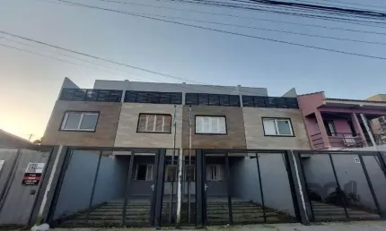 Sobrado 3 dormitórios à venda Vila Nova Porto Alegre/RS