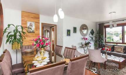 Apartamento de 2 dormitórios ,80 M² com possibilidade de transformação em 3 dorm