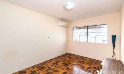Apartamento para Venda - 82m², 3 dormitórios, sendo 1 suite, 1 vaga - Menino Deu