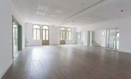 Conjunto/Sala para Venda - 61.39m², 0 dormitórios, 1 vaga - Moinhos De Vento