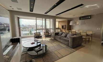 Apartamento de 3 quartos, 1 suite tradicional 2 americanas,  4 vagas de garagem