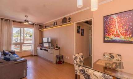 Apartamento com 02 quartos com 01 vaga de garagem coberta e escriturada.