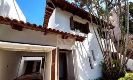 Casa para Venda - 224m², 3 dormitórios, sendo 1 suites, 3 vagas - Santana
