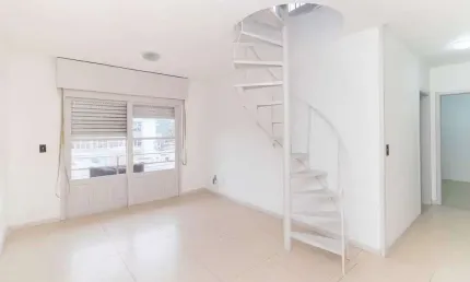 Cobertura com 2 quartos à venda no Bairro Teresópolis, Porto Alegre