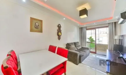 Apartamento 40m² - 1 dormitório, 1 vaga no bairro Menino Deus