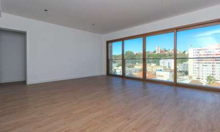 Apartamento 3 Dorms no Menino Deus - Alto Padrão Infra de Lazer Completa