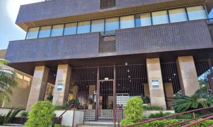 Casa comercial à venda na Rua Bernardo Pires, 280, Santana, Porto Alegre